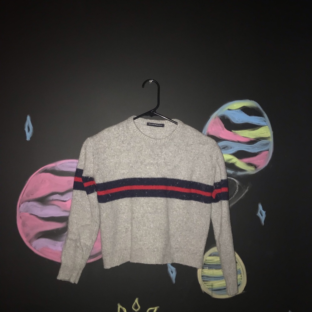 Brandy Melville sweater